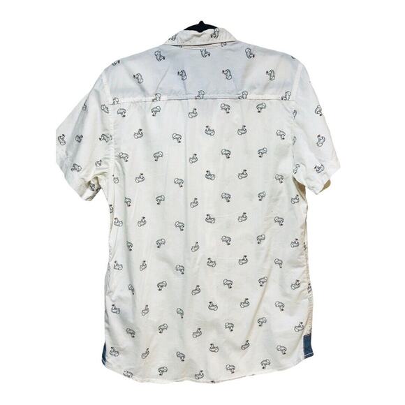Good Vibes Mens Medium Slim Fit Duck Print Short Sleeve Button Down Shirt - Picture 4 of 10